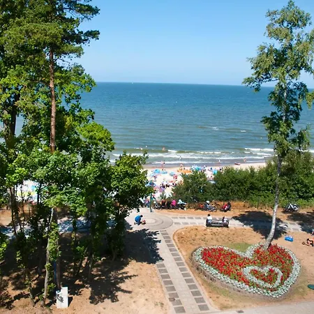 Gold Platinium Z Widokiem Na Morze