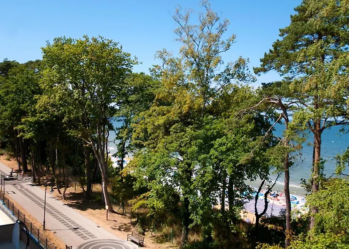 Gold Platinium Z Widokiem Na Morze * Rewal